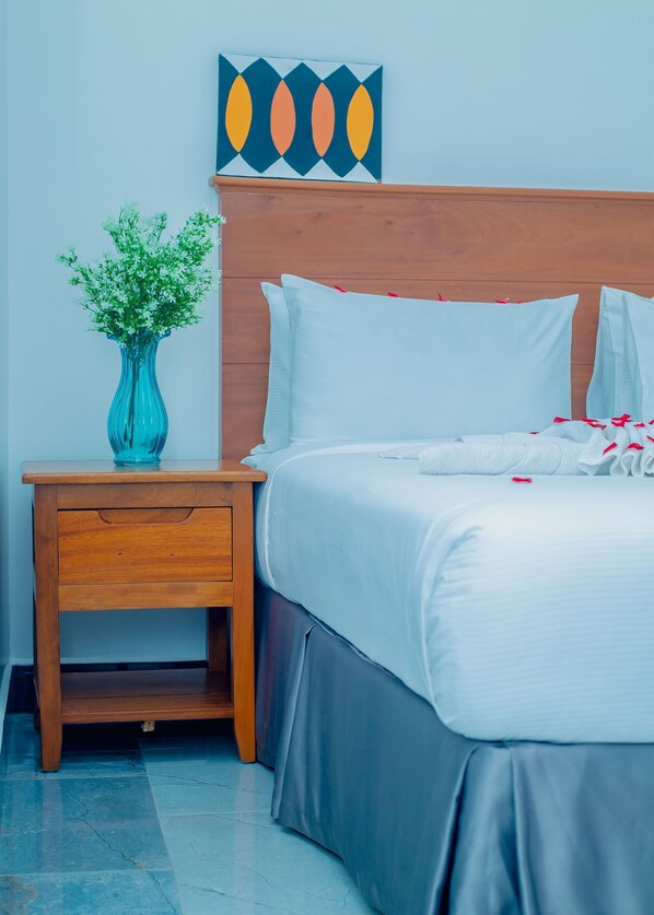 Individuelt dekorert, individuelt innredet og skrivebord