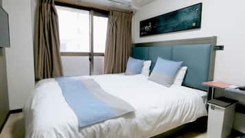 Studiosvit Deluxe | Unika möbler, skrivbord, arbetsyta för laptop och sängkläder