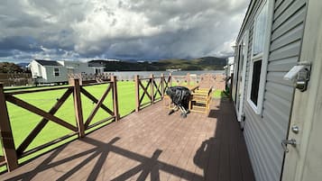 Basic/bbq grill/private dog run (Cielo), Non Smoking | Lake view