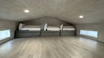 1 bedroom, individually furnished, desk, laptop workspace