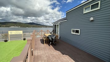 Basic-hus - ikke-ryger (Azure) | 1 soveværelse, premium-sengetøj, dundyner, individuel indretning