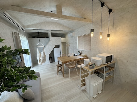 Basic/bbq grill/private dog run (Libertad), Non Smoking | 1 bedroom, premium bedding, down comforters, individually furnished