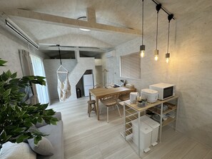 Basic/bbq grill/private dog run (Libertad), Non Smoking | 1 bedroom, individually furnished, desk, laptop workspace - SolanaFujiyamanakako (Yamanakako)