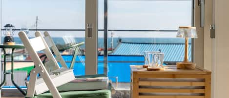 Basic Room, 2 Bedrooms (Sevenstay) | 2 bedrooms, WiFi (free)