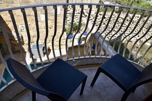 Grand Double Room | Balcony