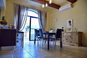 Free daily continental breakfast - San pawl bnb farmhouse Kortoll (Xaghra)