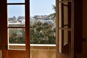 Family Room | Balcony view