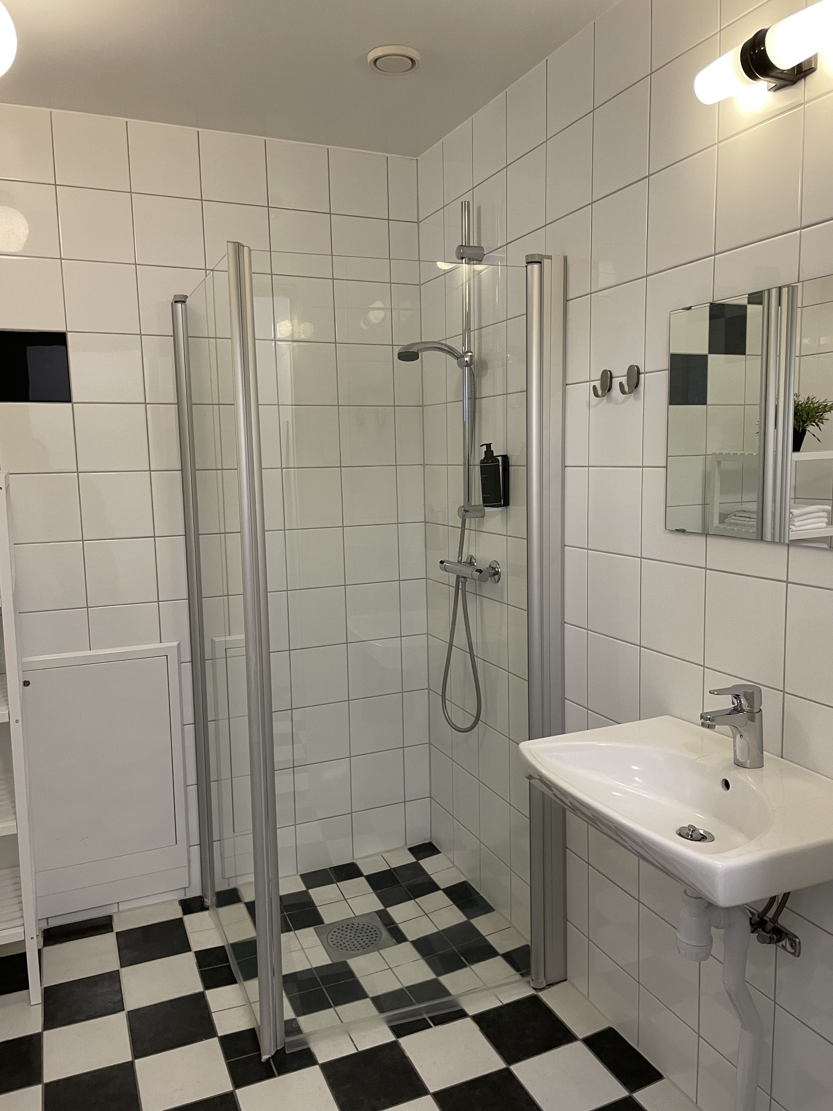 샤워 시설, 바닥 난방/온돌, 타월