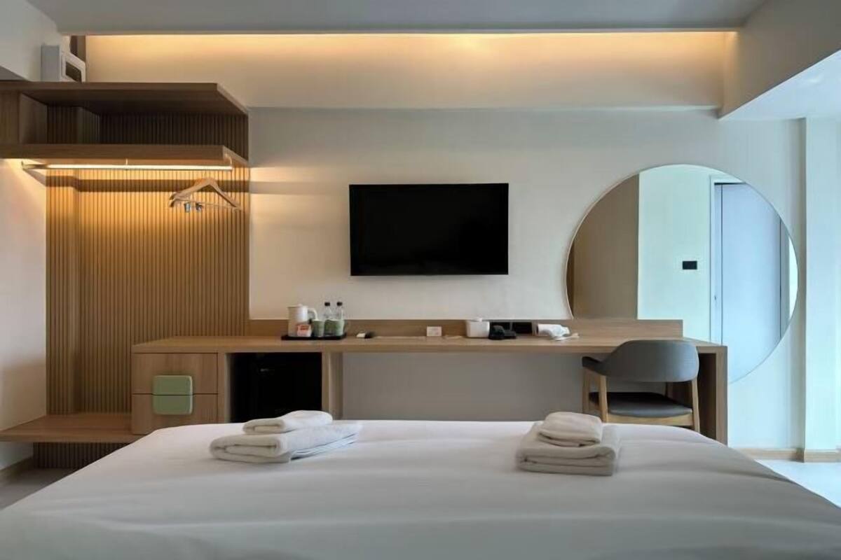 1 dormitori, cortines opaques, wifi gratuïta i roba de llit