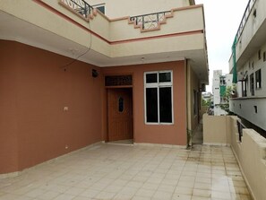 Interior - Bourbon Bliss Guest House (Islamabad)