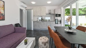 Interior - Villa for 20 with Private Pool  (Novalja)