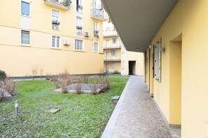 Property grounds - Easylife - Exclusive nest on the Navigli (Milano)