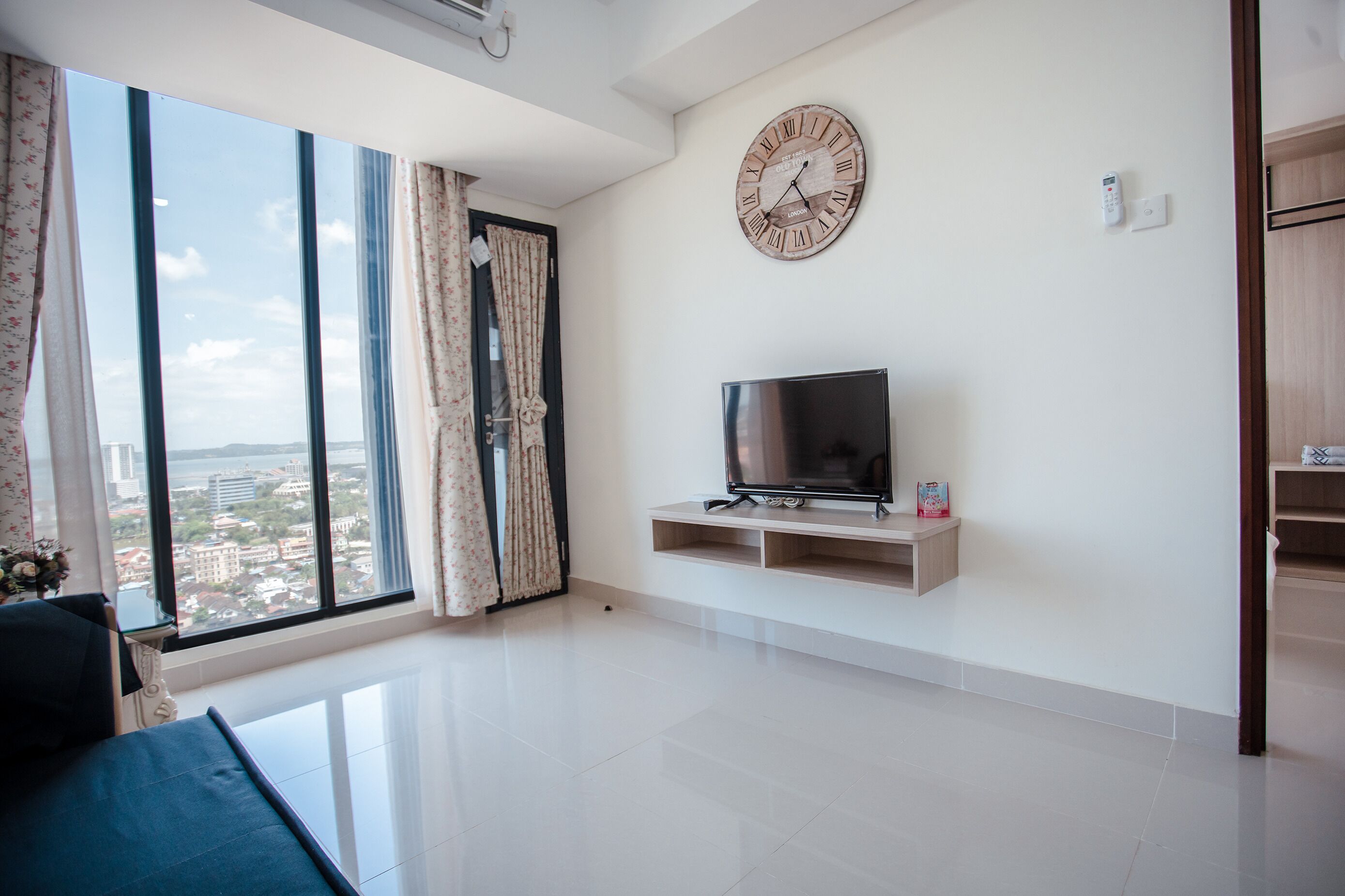 Televisión de pantalla plana