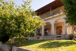 Villa, Smoking | 4 bedrooms - All Seasons Guest House (Lake Plastiras)