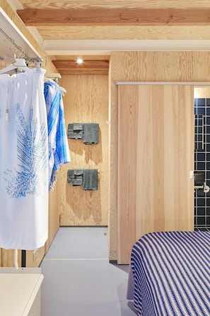 3 soverom, strykejern/-brett og internettilgang