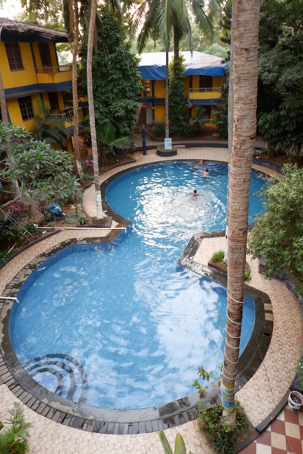Piscine extérieure