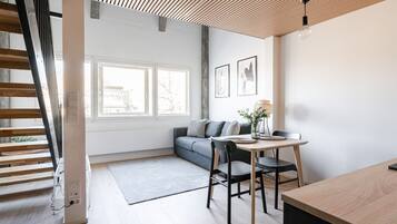 Premium Apartment | 1 bedroom, premium bedding, individually decorated