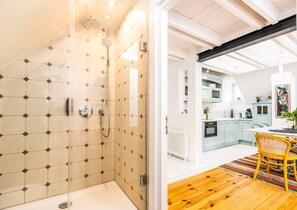 House | 1 bedroom