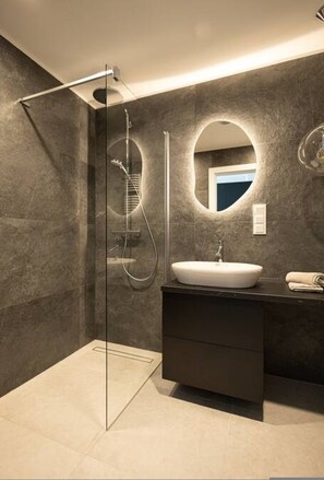 House, Smoking | 2 bedrooms - Olivo Shellter Skandynawski Luksus w Lesie (Trzebiatow)