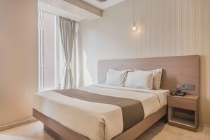 Standard Room - Hotel Aura - Near Malad Link Road  (Mumbai)