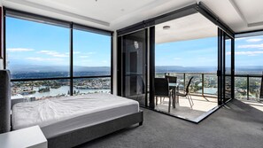 1 bedroom, iron/ironing board, free WiFi, bed sheets - Circle On Cavill High Floor 1 Bedroom Apartment - CoastHM (Surfers Paradise)