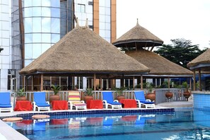 Poolbar