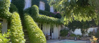 Chambre Indépendante Dans Maison de Ville à 10 Minutes a Pied du Centre Ville