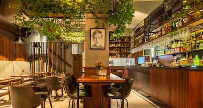 SQUARE by Margo Hotel