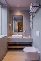 Habitación Deluxe doble, 1 cama de matrimonio | Baño