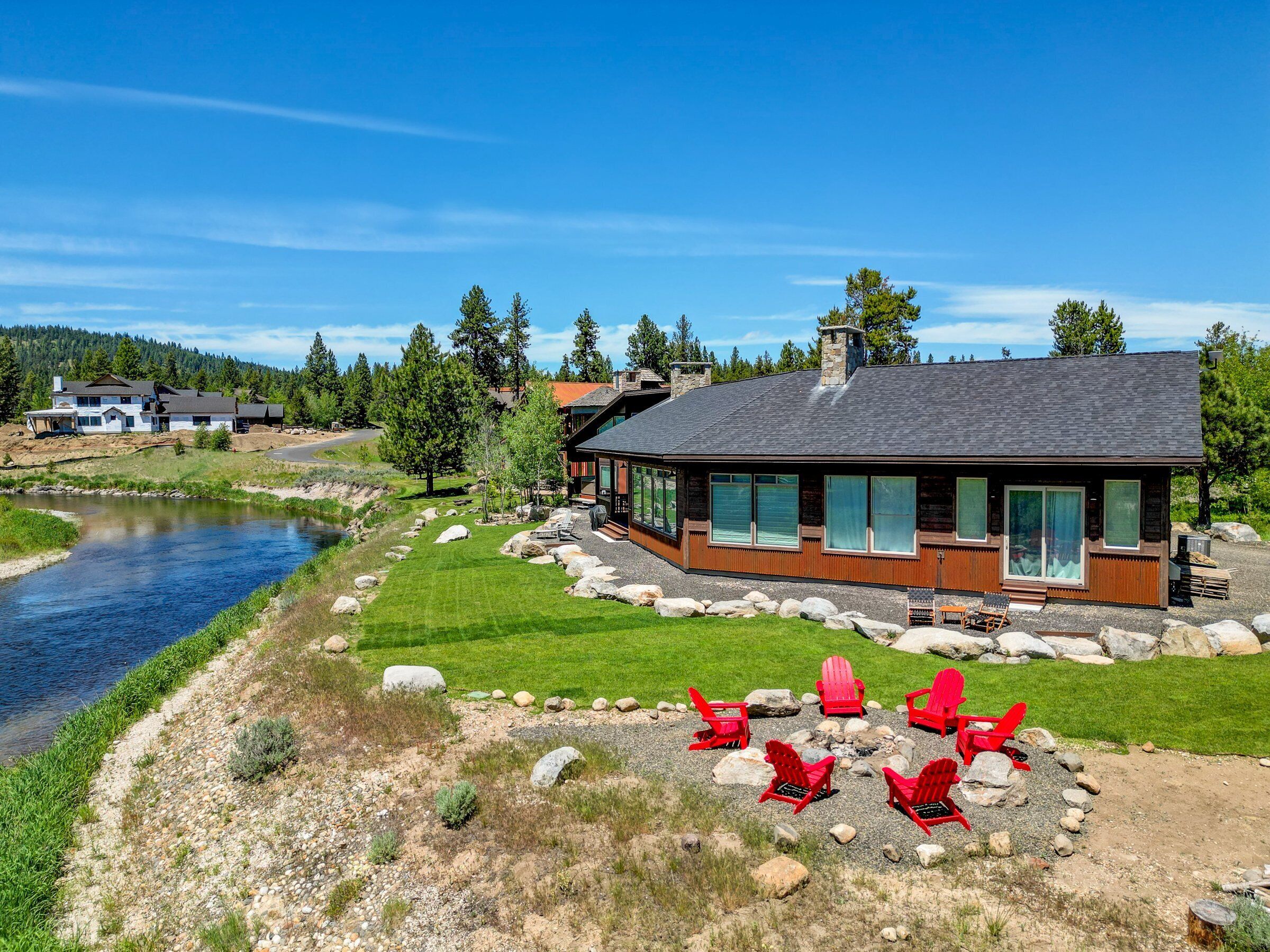 New! Rivers Bend - Riverfront - Clubhouse w/gym, sauna, pool, hot tub