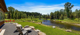 Rivers Bend - Riverfront - Clubhouse w/gym, sauna, pool, hot tub