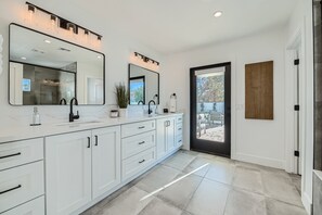 Interior - New|Luxury|Resort Yard|Spacious (Scottsdale)