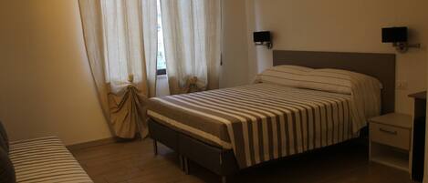 1 bedroom, iron/ironing board, internet