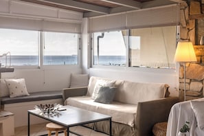 House | 1 bedroom - Sunny Loft With a Panoramic Sea View in Voula (Vari-Voula-Vouliagmeni)