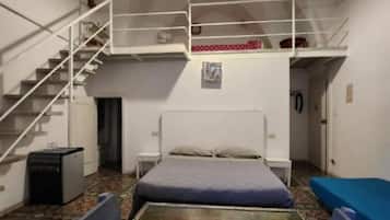 1 camera, ferro/asse da stiro, Wi-Fi, lenzuola