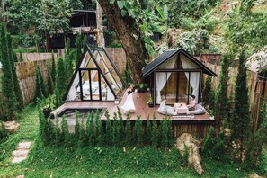 A Frame Glass | Egyptian cotton sheets, premium bedding, pillowtop beds, free minibar - Morning Star Glamping (Mae On)