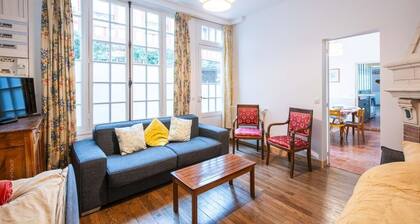 Maison de Ville Calme au Proche Versailles