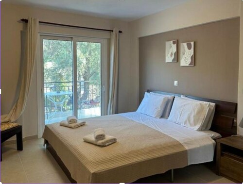 Garyfallias Country House Lefkada - Lefkada BnB