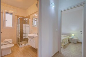 Interior - Le Bianche Apt 2 with Garden near The Sea (Manduria)