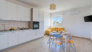 Standard Apartment, 2 Bedrooms, Air conditioning (Le Bianche Apt 2 with Garden near The) | Dining - Le Bianche Apt 2 with Garden near The Sea (Manduria)