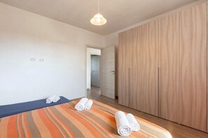 Lägenhet Standard - flera sovrum (Le Bianche Apt 2 with Garden near The) | 2 sovrum, gratis wi-fi och sängkläder