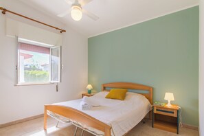 2 soveværelser, gratis Wi-Fi, sengetøj