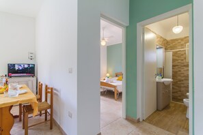 2 bedrooms, free WiFi, bed sheets - Villetta Belvedere 400 Meters From Sea (Porto Cesareo)