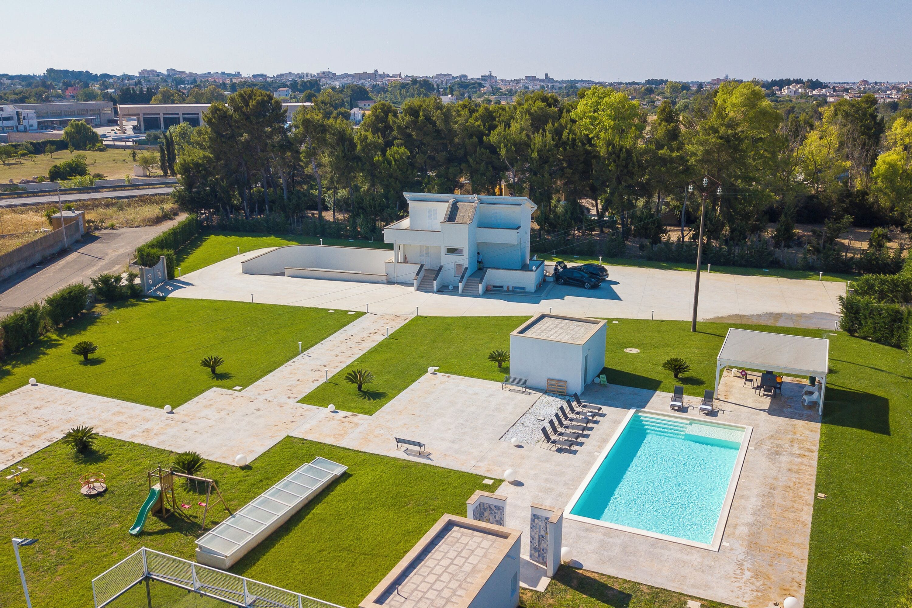 Seasonal outdoor pool