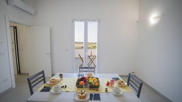 Standard-Villa, 5 Schlafzimmer (Villa Cristal Pool and Padel) | Esszimmer