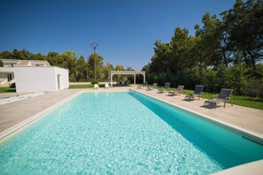 Piscina stagionale all'aperto