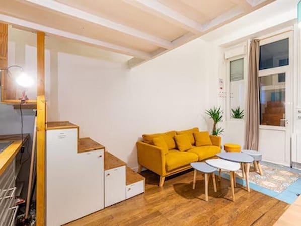 TV, offices