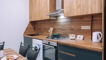 Fridge, oven, stovetop, highchair