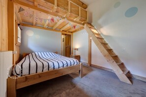 7 bedrooms, WiFi
