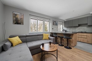 Apartment, 1 Bedroom, Balcony, Beachside | 1 bedroom, desk, bed sheets - Modern Kotsisa Apartment by Renters (Wroclaw)